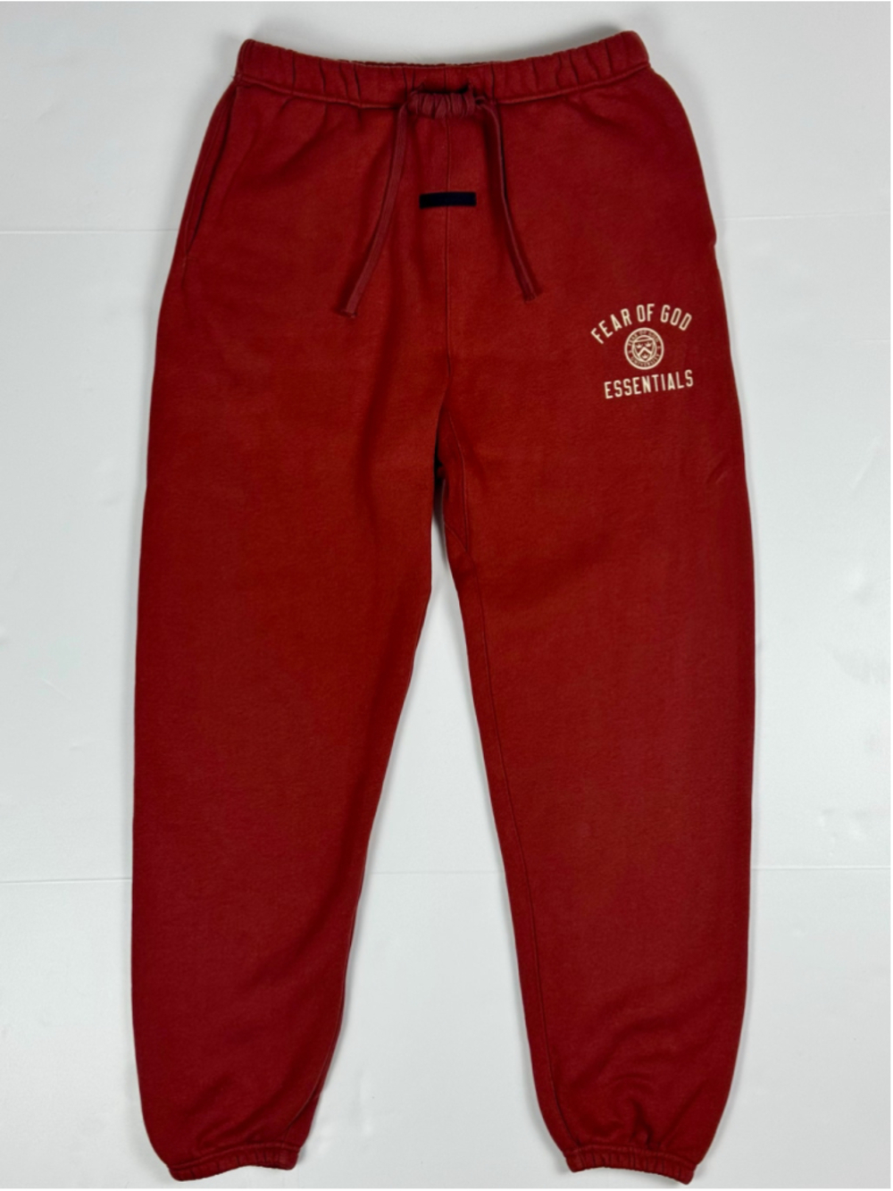 FEAR OF GOD ESSENTIALS University Crest Sweatpants Crimson Small